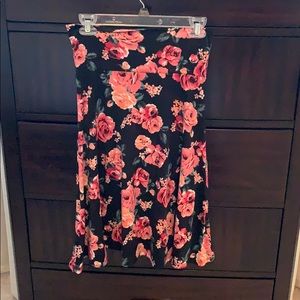 XS Lularoe flare skirt